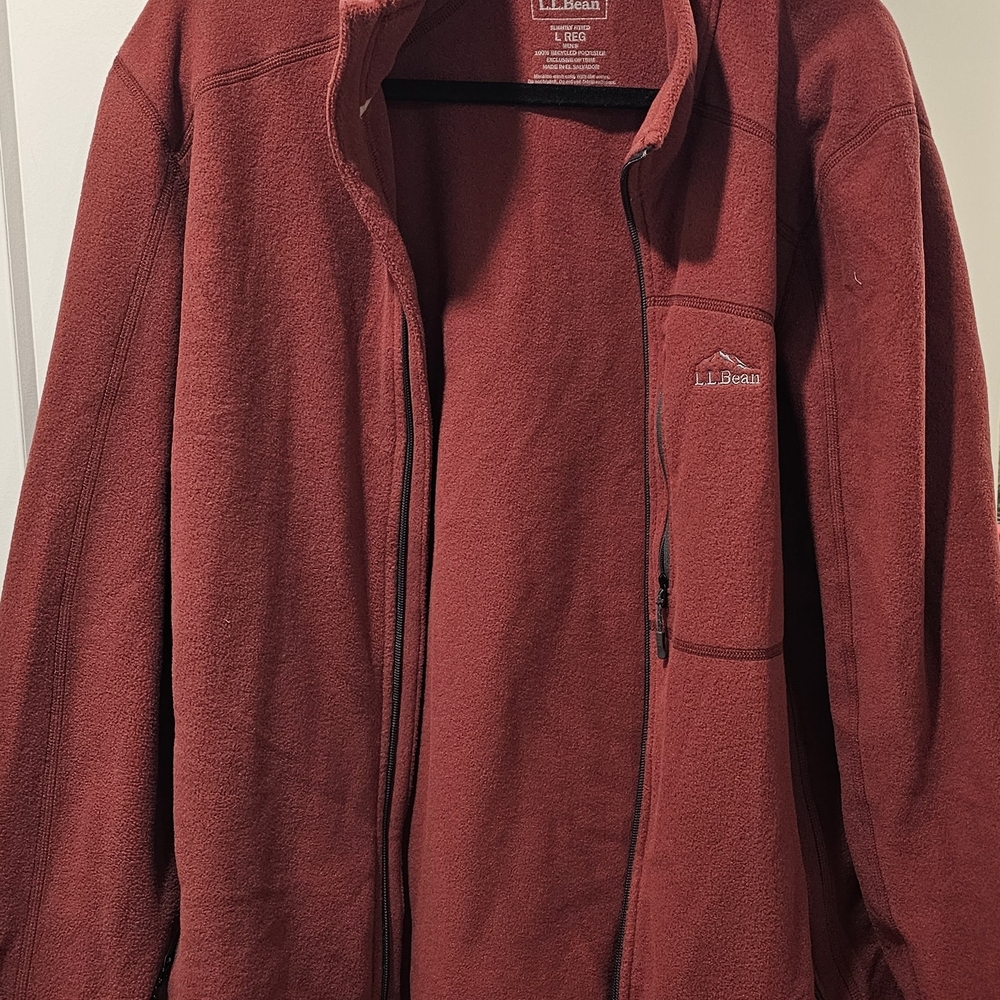L.L. Bean Men's Burgundy Fleece Jacket